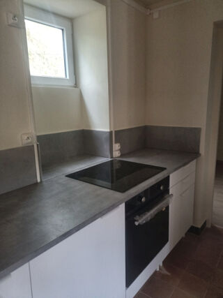 Location Appartement À LOUER   APPARTEMENT T2 DE 28 M2   MONDRAGON ???? Mondragon