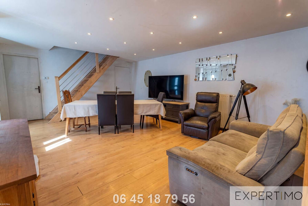 Vente Maison MAISON DE CARACTERE RENOVEE - CALME - VUE DEGAGEE- PISCINE ET GRANGE Merlas