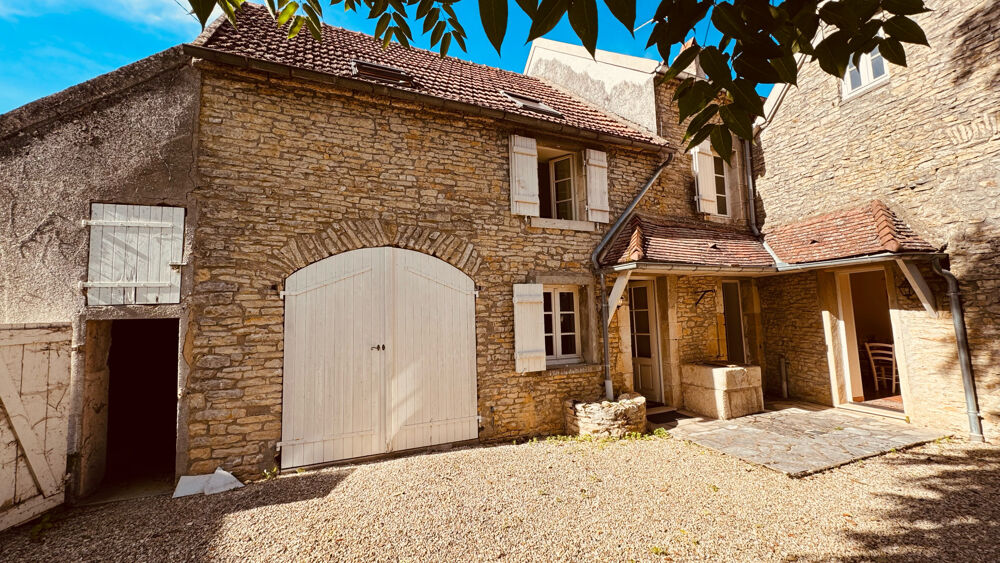 Vente Maison Maison en pierres apparentes à vendre dans le secteur d' Asquins ( 89)  au prix de 171 200 € F.A.I. Asquins
