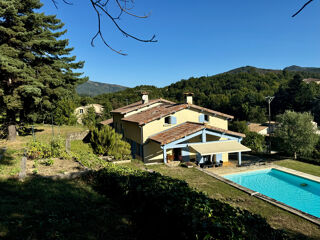 Maison  vendre 6 pices 142 m