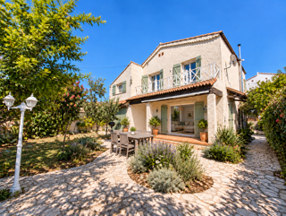  Maison à vendre 8 pièces 170 m²