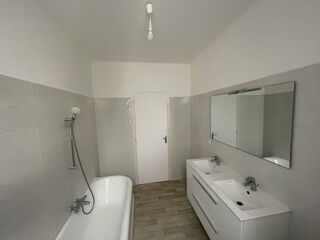  Appartement � vendre 5 pi�ces 132 m�