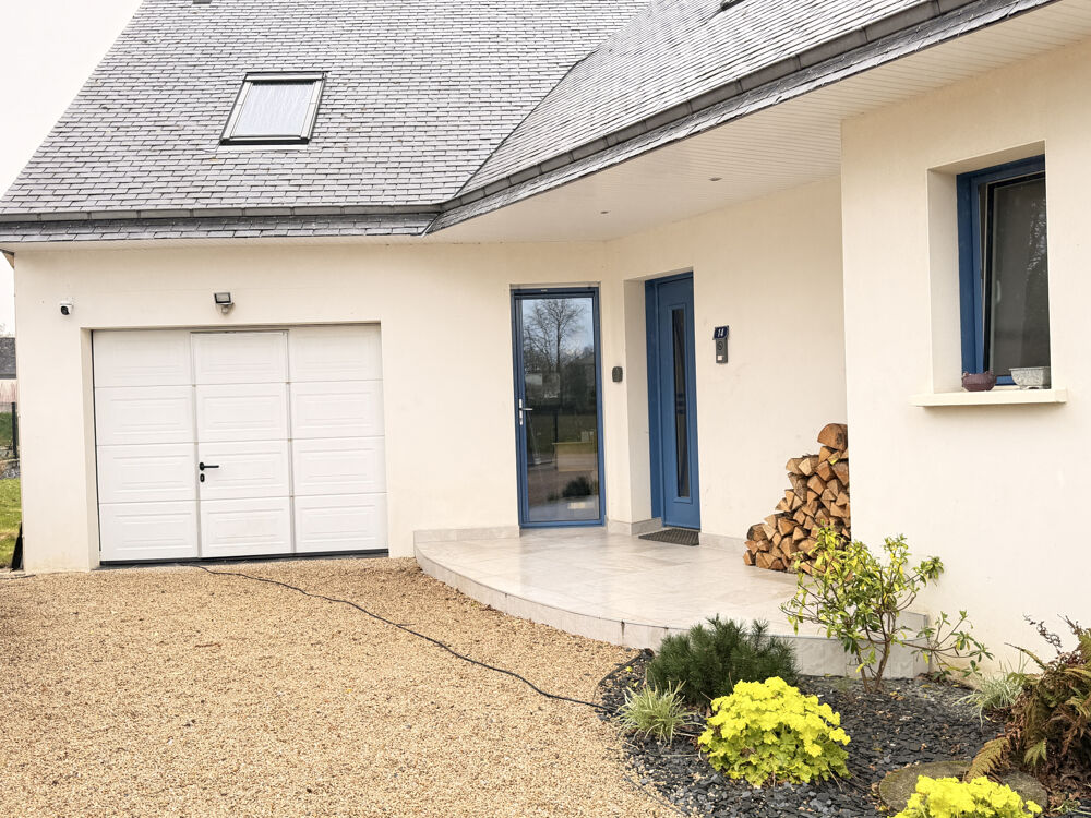 Maison familiale de 241 m2 - 90 m2 de garage