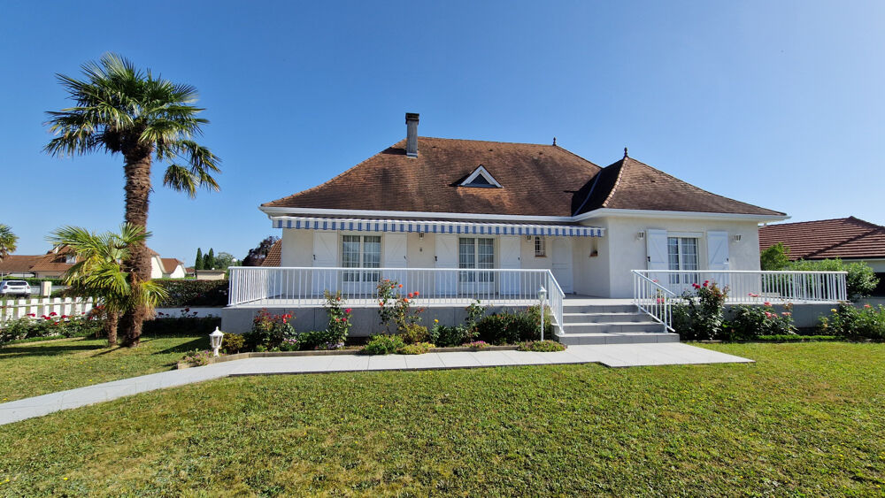MAISON CHIC DE QUALITE AU CALME AVEC VUE MONTAGNE