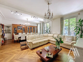  Appartement � vendre 5 pi�ces 140 m�