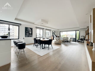  Appartement � vendre 5 pi�ces 163 m�