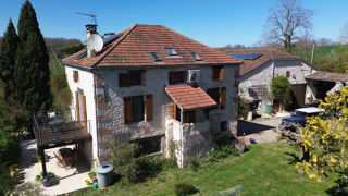  Propriété/château à vendre 15 + pièces 290 m²