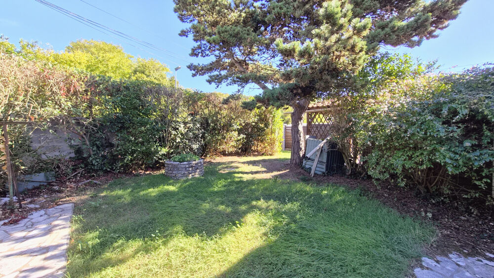 Vente Maison LA ROCHELLE   MAISON DE PLAIN-PIED À RÉNOVER AVEC JARDIN ET FORT POTENTIEL La rochelle