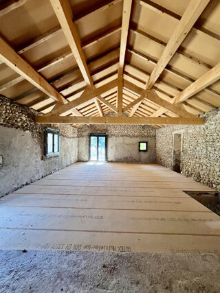  Ferme  vendre 4 pices 140 m