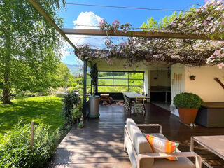  Propriété/château à vendre 8 pièces 246 m²