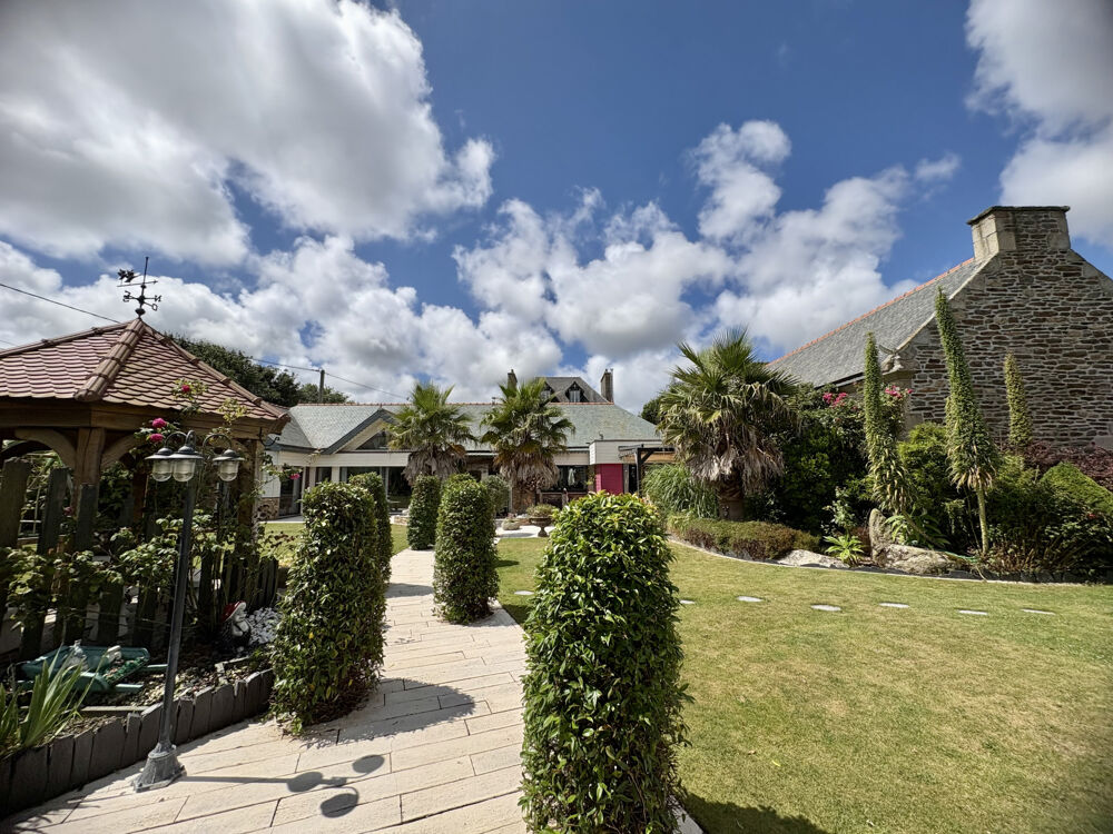 � vendre  Propri�t�/ch�teau Lanarvily (29260)