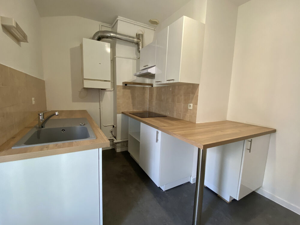 Location Appartement Appartement T2, 48m2 secteur Cours Fauriel non meublé St etienne