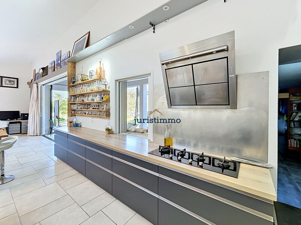 Vente Maison Maison plain pied,  de 193 m2 au calme Mondragon