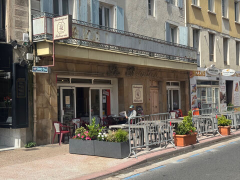 Local commercial lou&eacute; excellente rentabilit&eacute; 145500 12400 St affrique