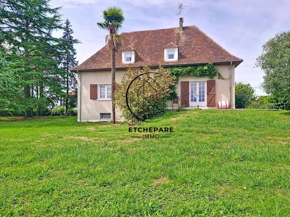 Vente Maison Grande maison familiale avec vue imprenable sur les Pyrénées Guinarthe parenties