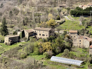  Maison � vendre 15 + pi�ces 550 m�