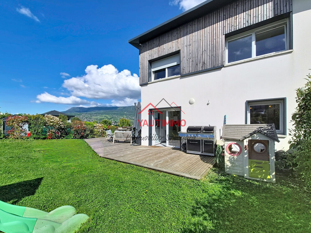 RARE À HAUT-MONTHOUX DUPLEX-JARDIN ESPRIT MAISON AVEC PLUS DE 210 M2 DEXTÉRIEUR