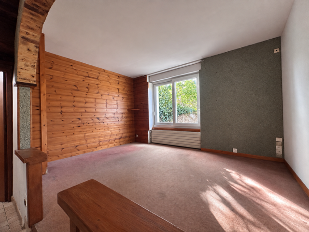 MARCOUSSIS - MAISON FAMILIALE INDIVIDUELLE - 155 M2 AU SOL - JARDIN AGRÉABLE - POTENTIEL DE 5 CHAMBRES