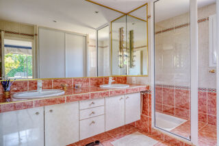  Maison à vendre 8 pièces 261 m²