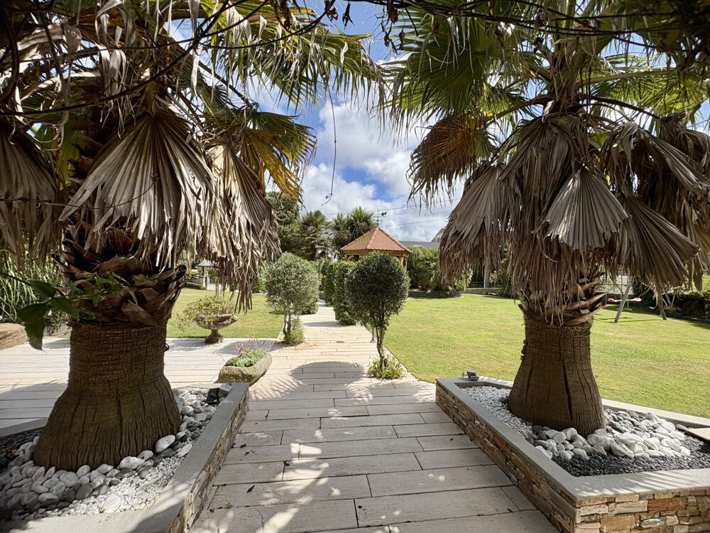 � vendre  Propri�t�/ch�teau Lanarvily (29260)