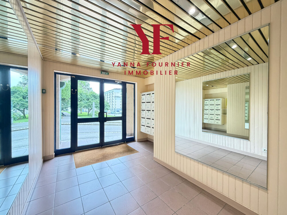 BREST HYPER-CENTRE, QUARTZ / BRANDA, APPARTEMENT T5 DE 119 M2, 3 CHAMBRES, ASCENSEUR, SEUL À L'ÉTAGE
