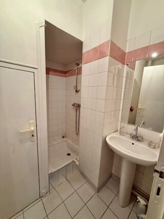  Immeuble � vendre 8 pi�ces 163 m�