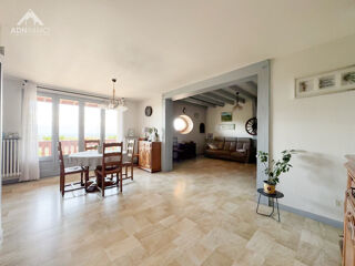  Maison � vendre 7 pi�ces 210 m�