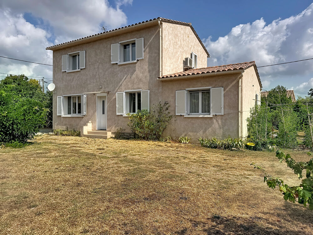 Vente Maison Prunelli-di-Fiumorbo   Maison d'environ 120 m2 sur terrain d'environ 2 000 m2 avec dépendance, garage et carpo Prunelli di fiumorbo