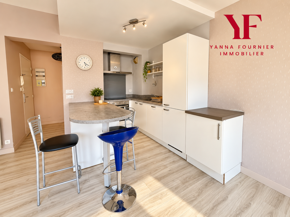 Vente Appartement HYPER CENTRE VILLE BREST, T3, 2 CHAMBRES, ASCENSEUR IMMEUBLE PMR , 1996 Brest