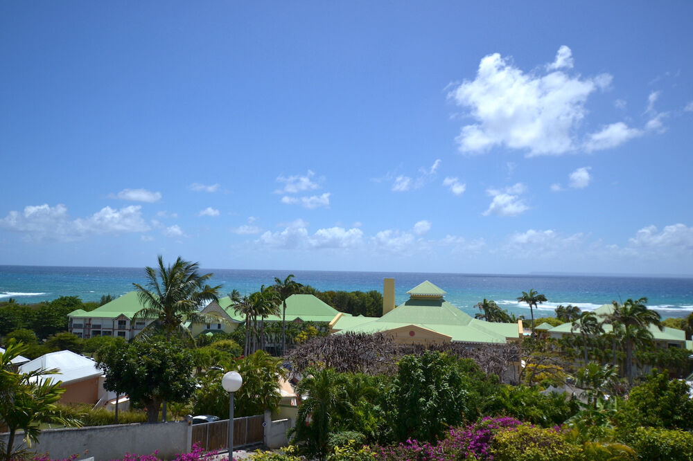Appartement d'exception T3 meublé Vue mer panoramique accès plage