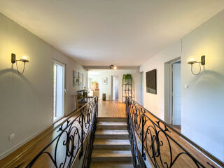  Maison � vendre 9 pi�ces 271 m�