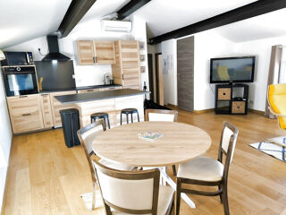  Immeuble � vendre 6 pi�ces 250 m�