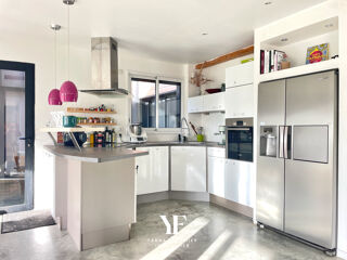  Maison à vendre 11 pièces 220 m²