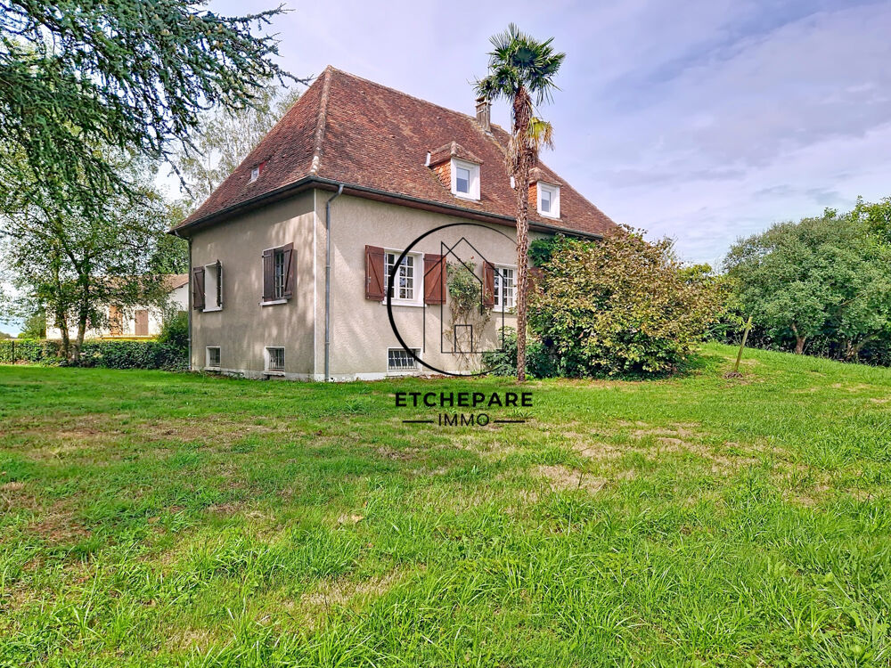 Vente Maison Grande maison familiale avec vue imprenable sur les Pyrénées Guinarthe parenties