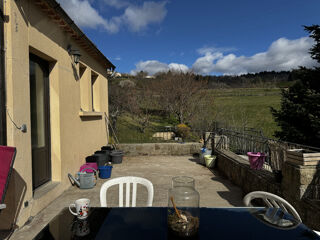  Maison  vendre 10 pices 240 m