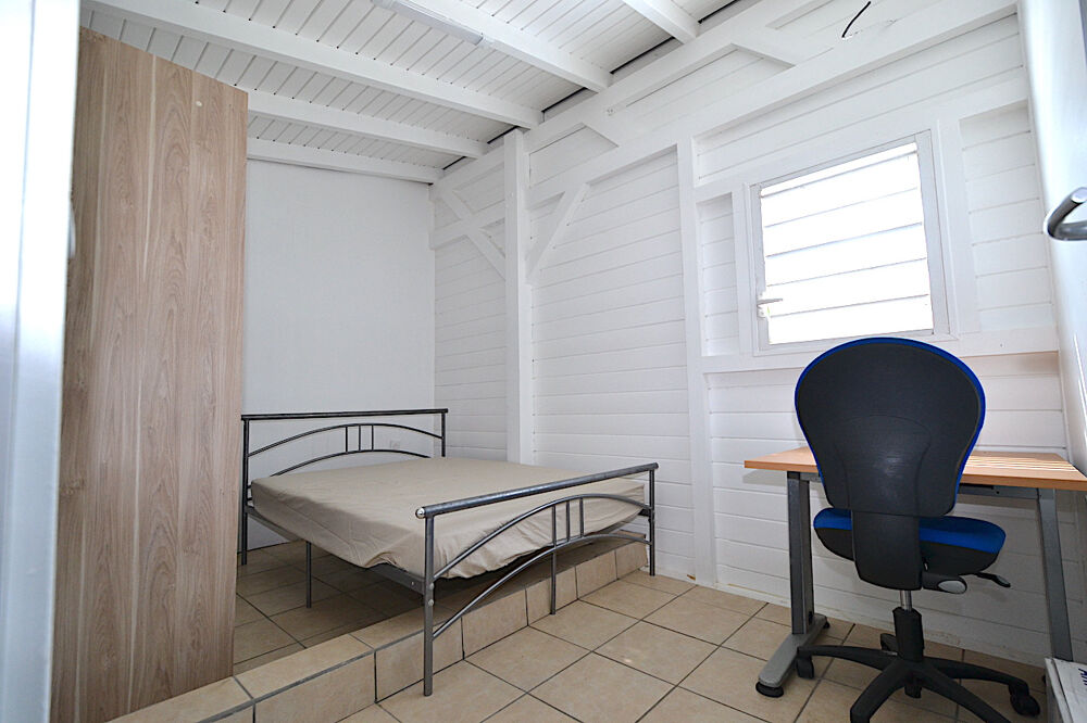 Location Appartement Haut de villa T3 meublé CC Baie mahault