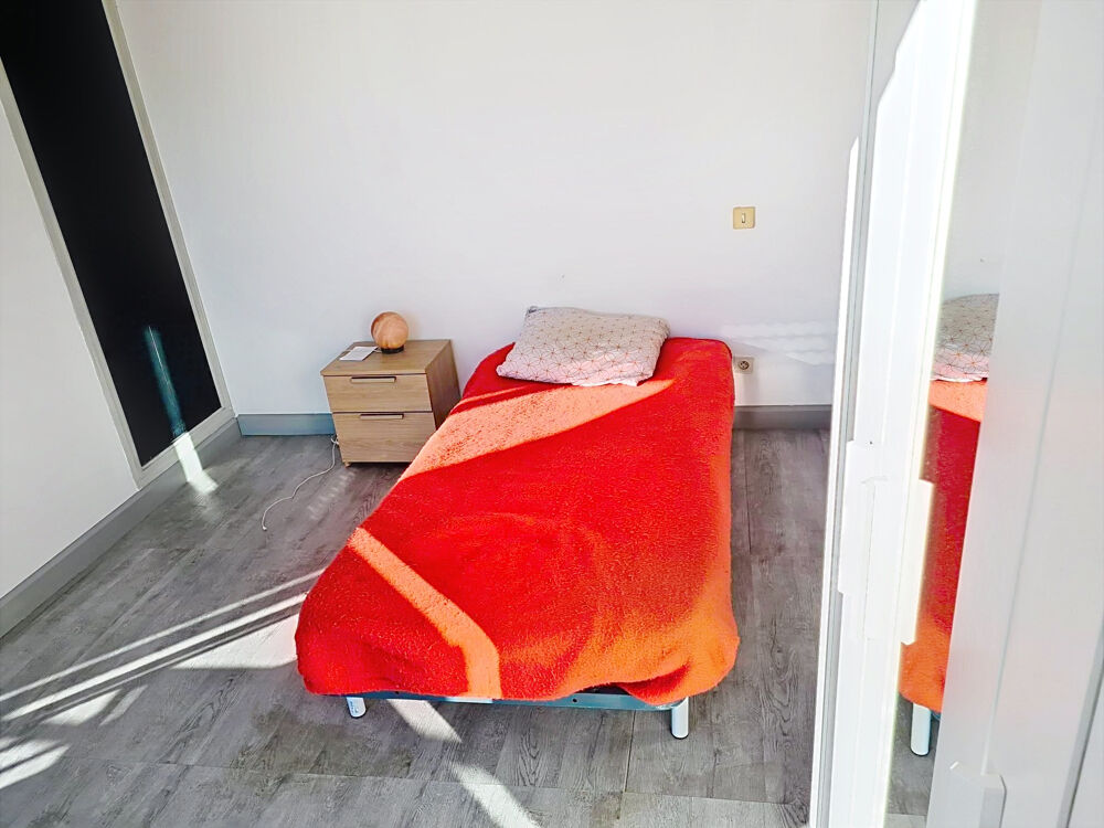 Vente Appartement Joli studio 21m2 meublé exposé sud avec vue montagne au 1er étage d'une petite résidence au calme Cendras