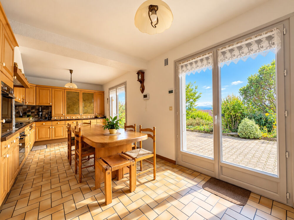à vendre  Maison Saint-Jean-de-Gonville (01630)