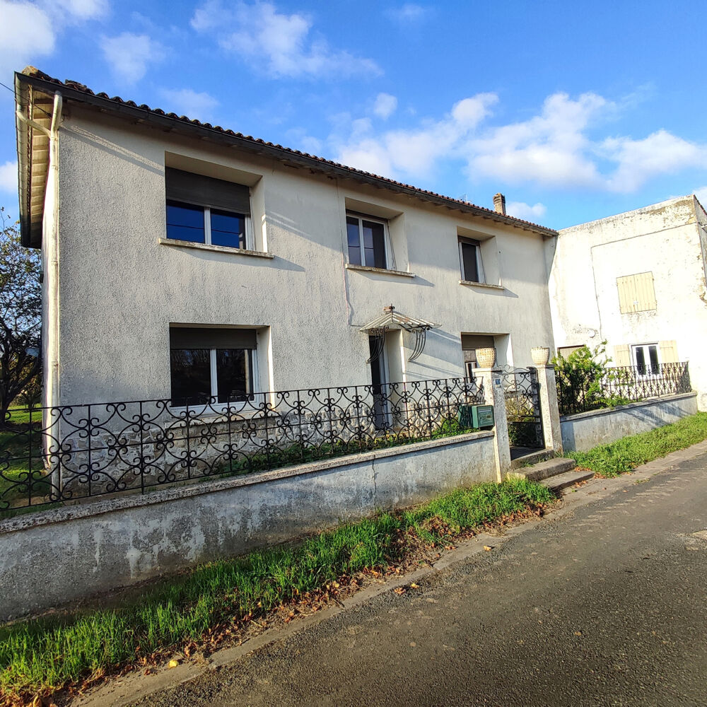 Maison spacieuse avec trois belles chambres et dépendances