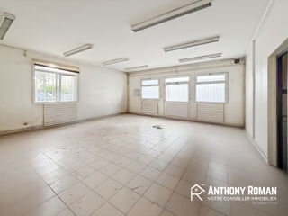  Immeuble � vendre 260 m�