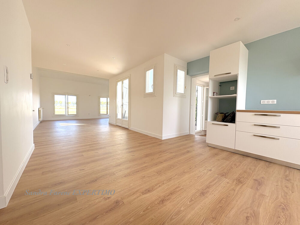 Vente Maison maison 5 pièces de 125m2 avec double garage Merville