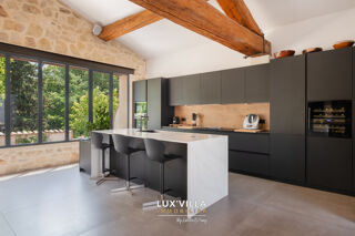  Maison � vendre 5 pi�ces 210 m�