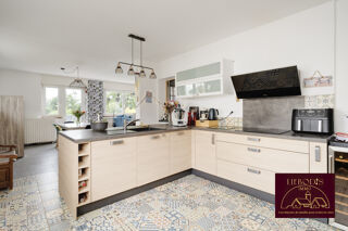  Maison à vendre 6 pièces 197 m²