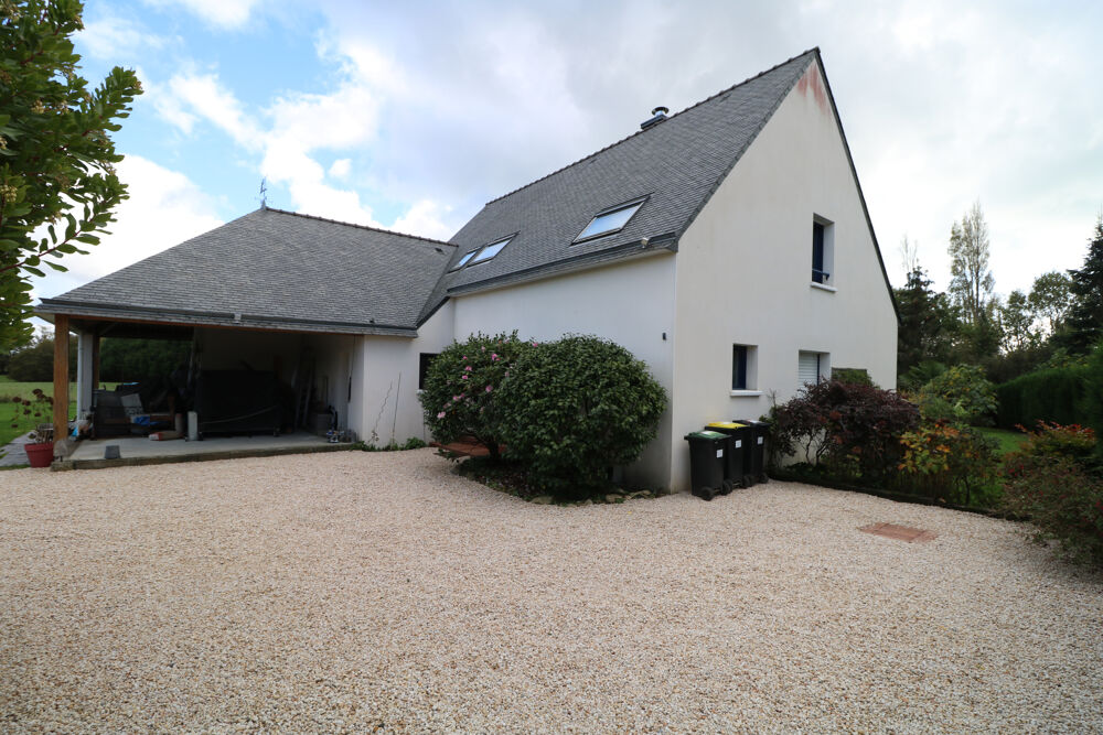 SPACIEUSE ET CONFORTABLE MAISON CONTEMPORAINE PROCHE CARNAC BOURG