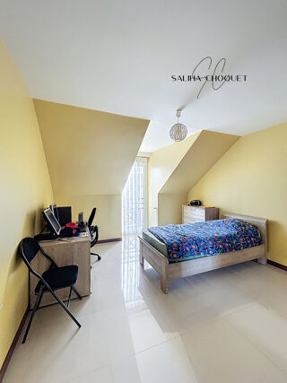  Maison � vendre 6 pi�ces 220 m�