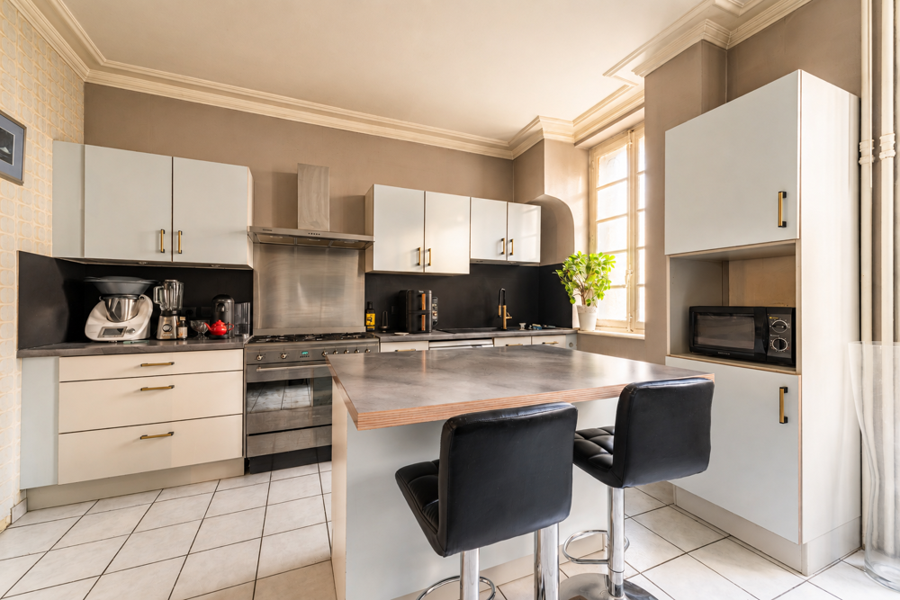 Vente Appartement Lyon 6    Appartement de caractère 105 m2 avec charme ancien Lyon 6