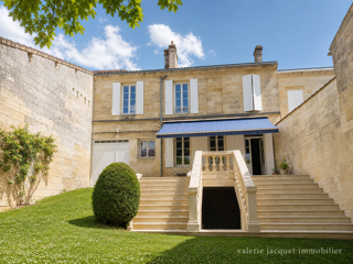  Maison à vendre 8 pièces 240 m²