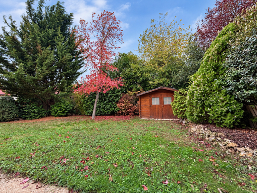 Vente Maison MARCOUSSIS Quartier de l'Orme - MAISON INDIVIDUELLE FAMILIALE DE TYPE F7 - 145 M2 AU SOL - JARDIN VERDOYANT Marcoussis