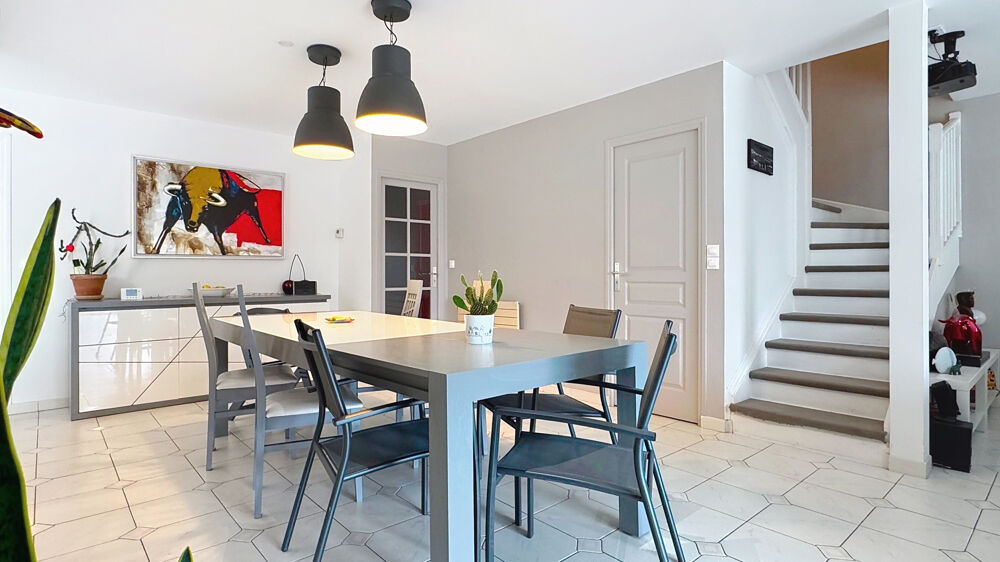 à vendre  Maison Saint-Cyr-l'École (78210)
