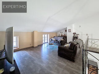  Maison à vendre 10 pièces 278 m²